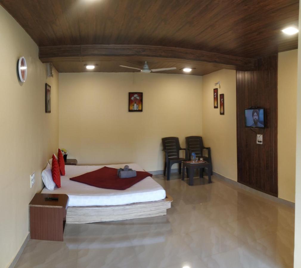 Bluebell Residency Hotel Mahabaleshwar Exterior photo